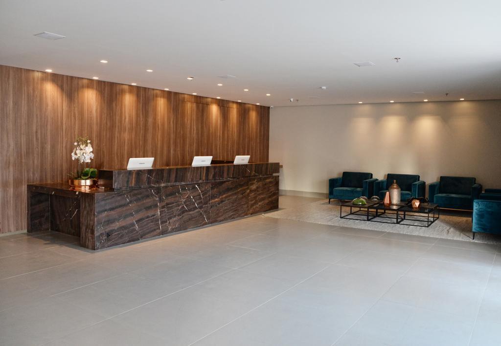 Dubai Suites Montes Claros Exterior foto